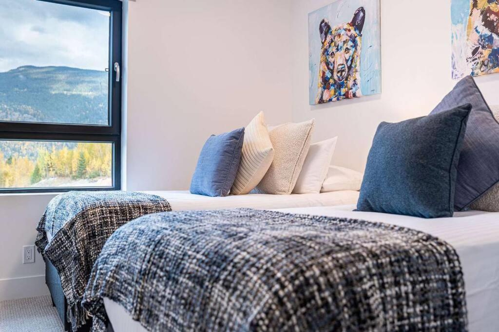 Bluebird Daze By Revelstoke Vacations Lejlighed Eksteriør billede